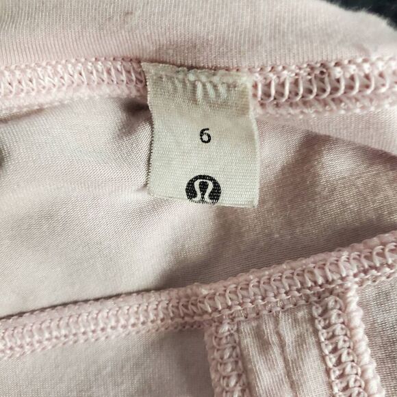 Lululemon Women’s Back Split Tie Hem Tee Light Pink Size 6 - Picture 7 of 8